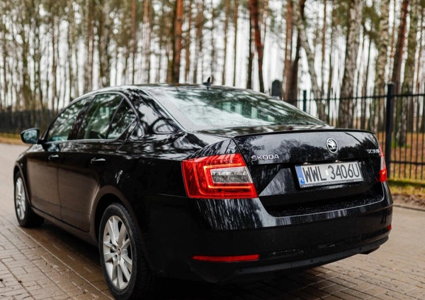 Skoda Octavia cena 82900 przebieg: 36700, rok produkcji 2019 z Kobyłka małe 326